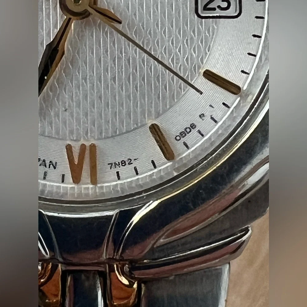 Seiko Ladies Watch Two-Tone Bracelet White Dial Date Window